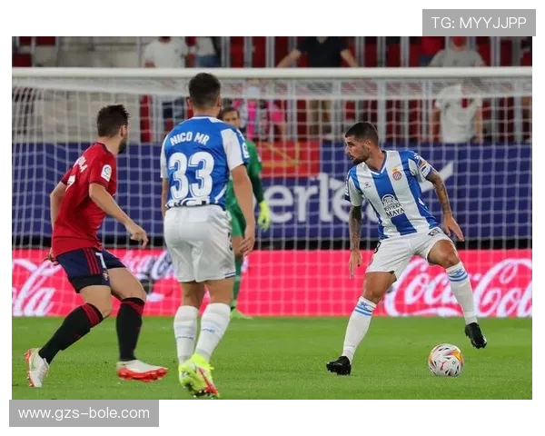 全球足球联赛新格局分析：各大联赛竞争态势与未来发展趋势探讨