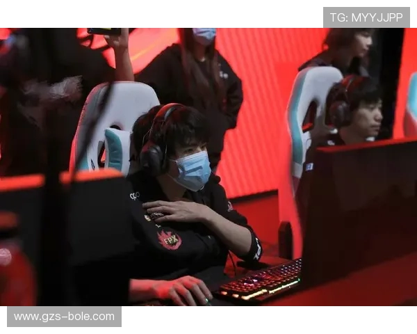 FPX在CSGO状态排行榜中强势攀升荣获第三名的背后故事