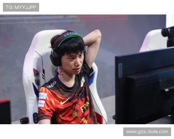 LNG战队在大师赛积分榜中以52分稳居第一位置展现强劲实力