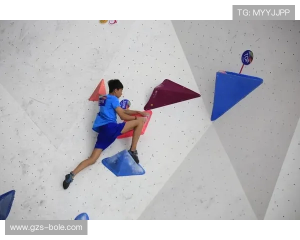 上海街舞队在攀岩联赛中以82分稳居积分榜首位