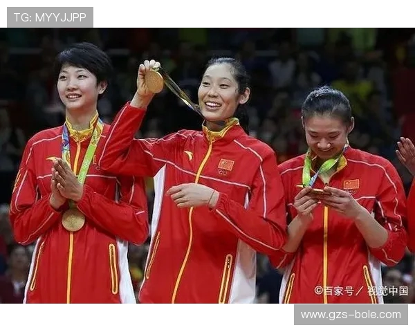 北京排球队以70分稳居杯赛积分榜首位争夺冠军势头强劲