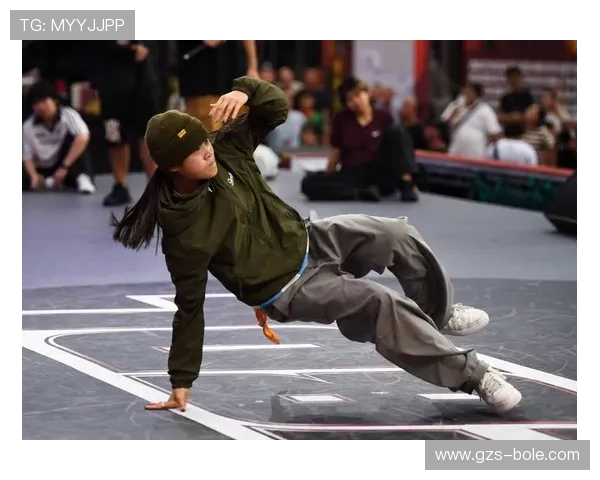 北京街舞队在攀岩联赛中的团队协作表现评析与启示