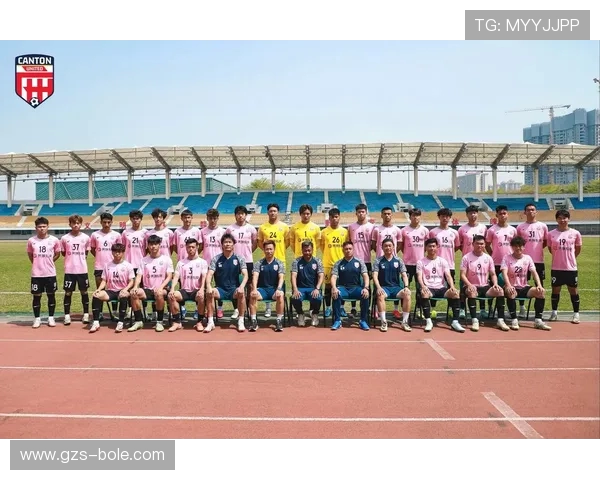 广州足球队意识争议引发热议球迷与专家观点碰撞解析