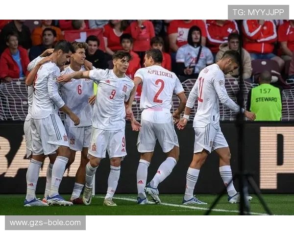 圣保利与菲尔特激战正酣比分揭晓精彩瞬间回顾 圣保利与菲尔特激战正酣比分揭晓精彩瞬间回顾